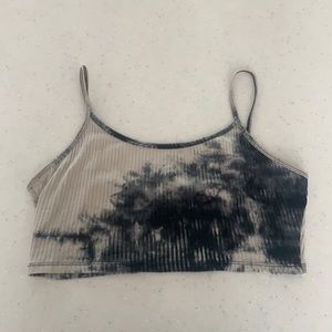 Cropped tank top🤍